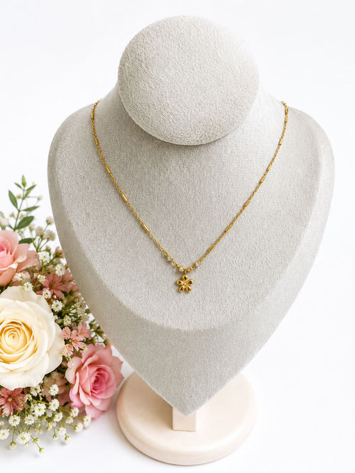 Elegant Floral Crystal Anti-Tarnish Pendant Necklace